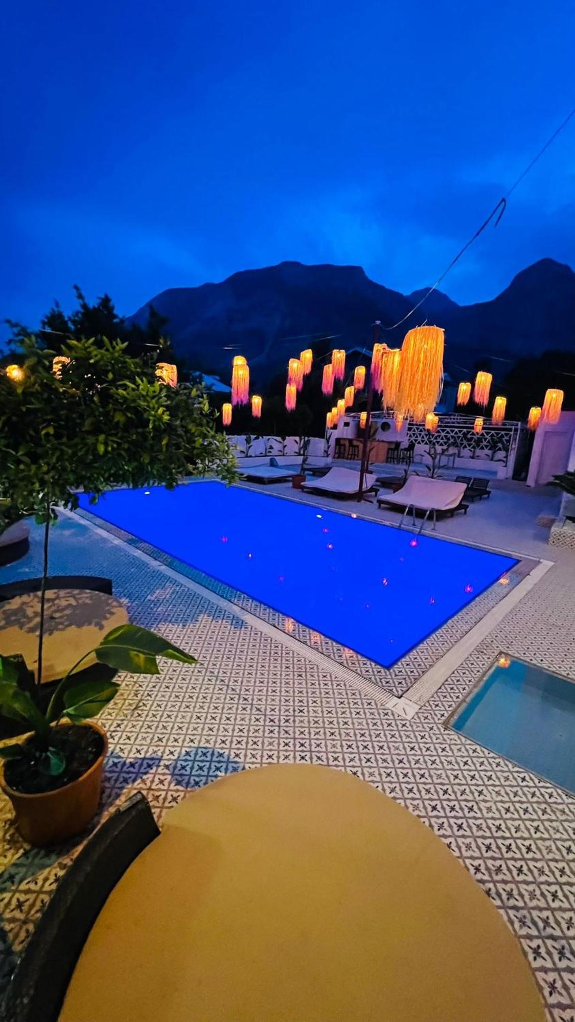 Gueler Butik Hotel อันตัลยา ภายนอก รูปภาพ
