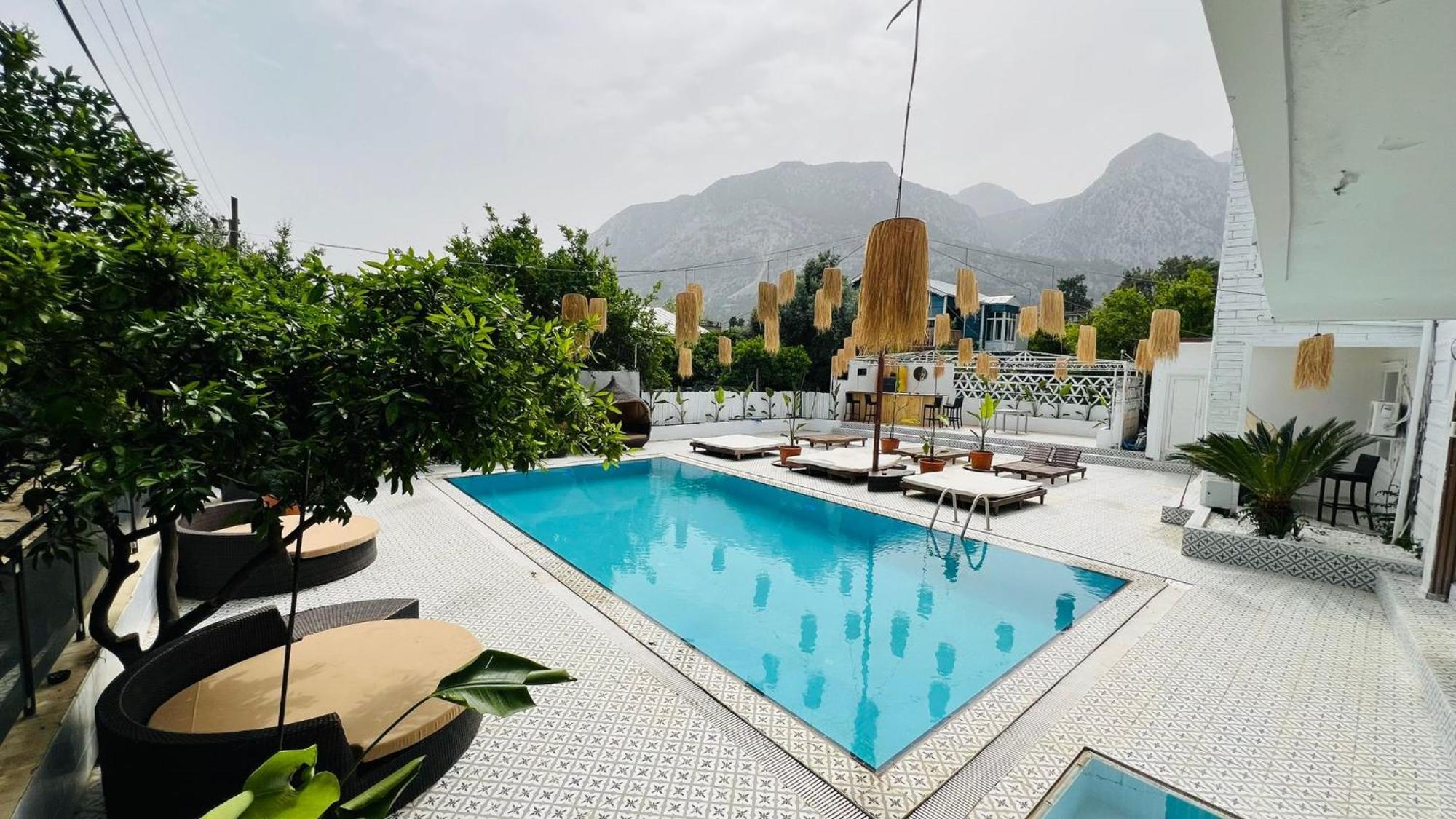 Gueler Butik Hotel อันตัลยา ภายนอก รูปภาพ